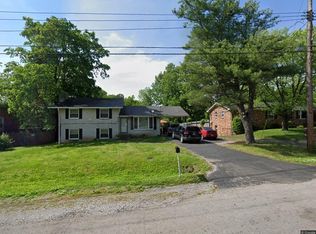 501 Glenpark Dr, Nashville, TN 37217