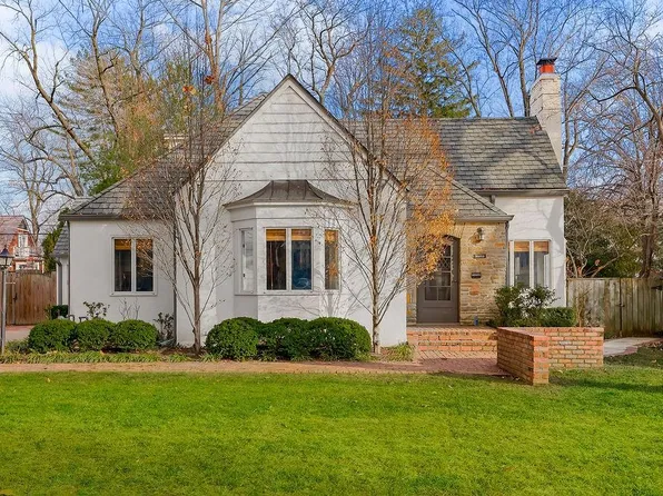 5509 Norwood St, Mission, KS 66205