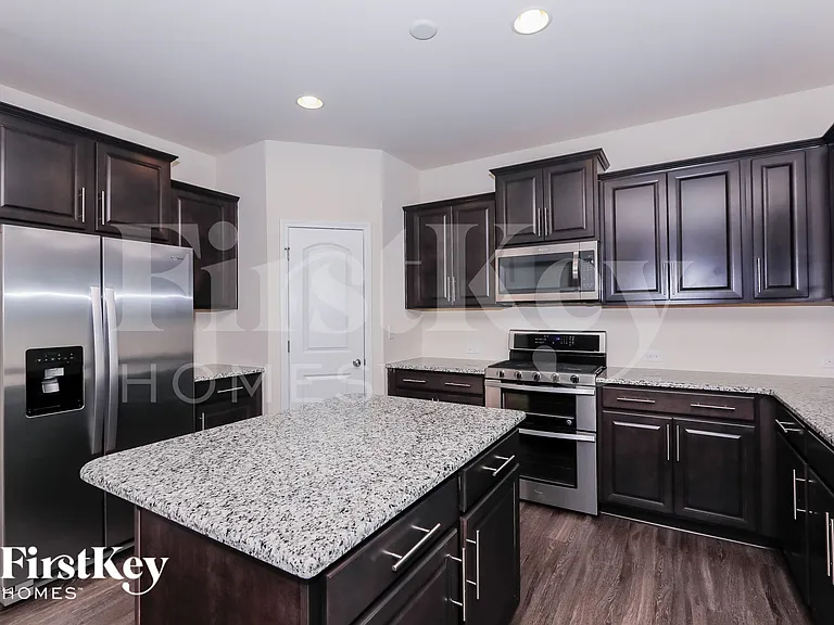 1323 Privett Park Pl — Photo 6
