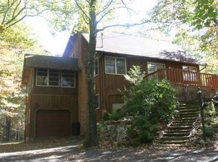 67 Carol St, Danbury, CT 06810
