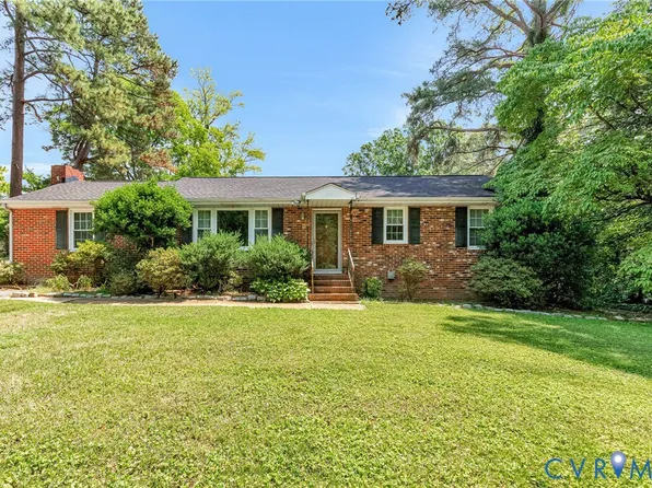 8218 Elm Dr, Mechanicsville, VA 23111
