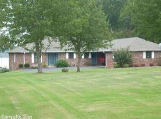 39 Wilson Cove Rd, Morrilton, AR 72110