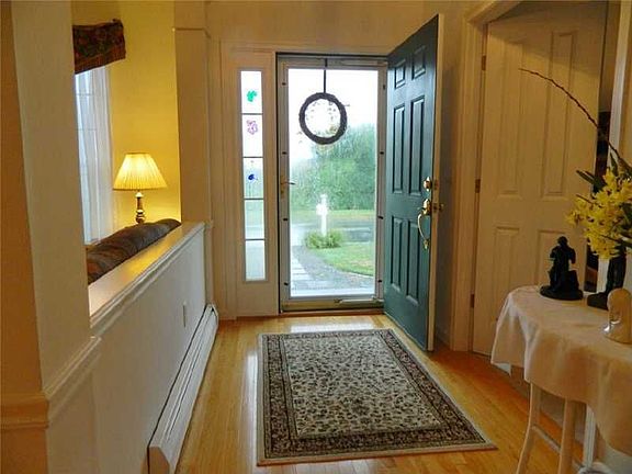 5th image of 24 Schooner Cove Ln