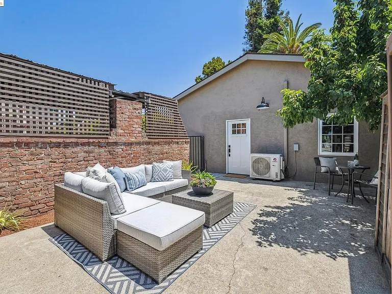 521 Victoria Ct #ADU — Photo 7