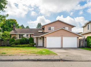 8620 Demorest Dr, Richmond, BC V7A 4M1