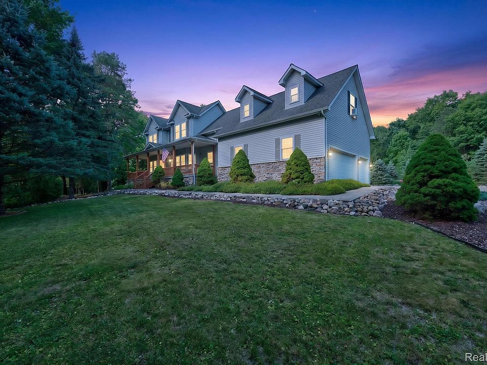 1st image of 2523 Pheasant Run