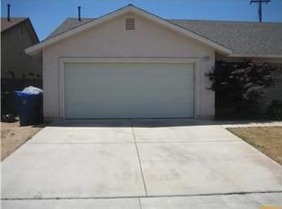 1224 Estabrook Ave, Clovis, CA