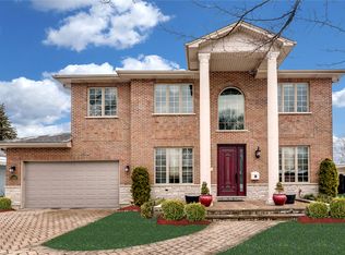 3130 Bellwood Ln, Glenview, IL