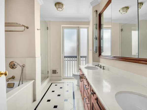 400 East 51st Street image 10 of 18