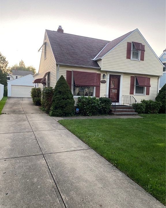 2nd image of 4582 Bentwood Dr