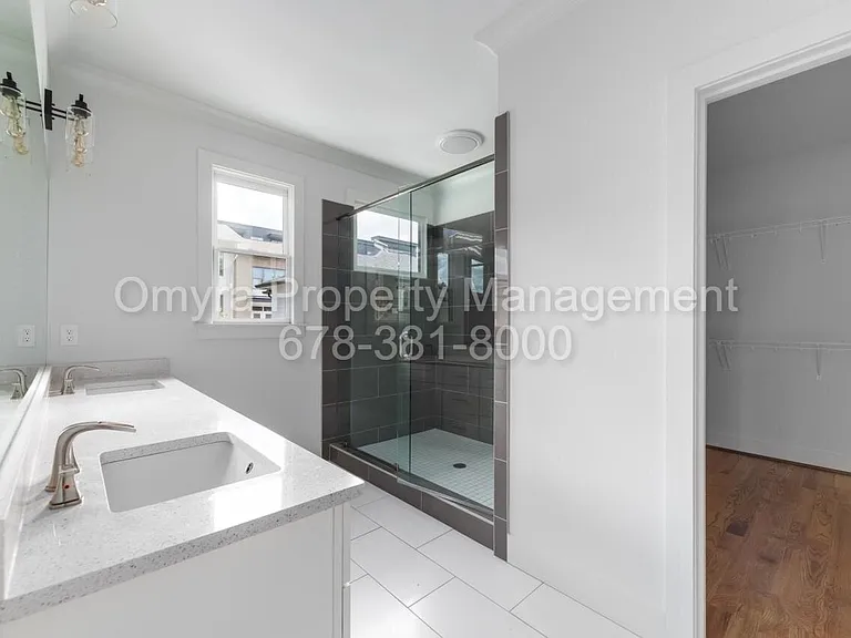712 Glenwood Ave SE #B — Photo 11