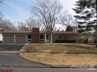 304 Sugar Creek Rd, Saint Louis, MO 63122