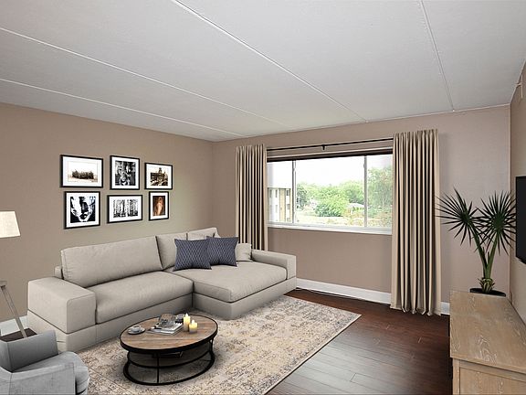5th image of 841 N York St APT 427