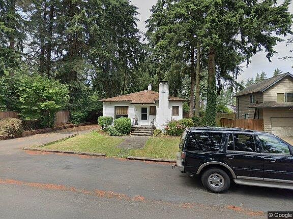 1st image of 1318 N 157th St