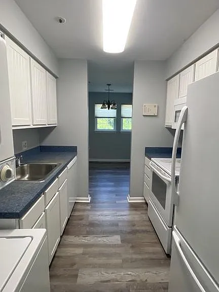 8507 Falls Run Rd #C — Photo 7