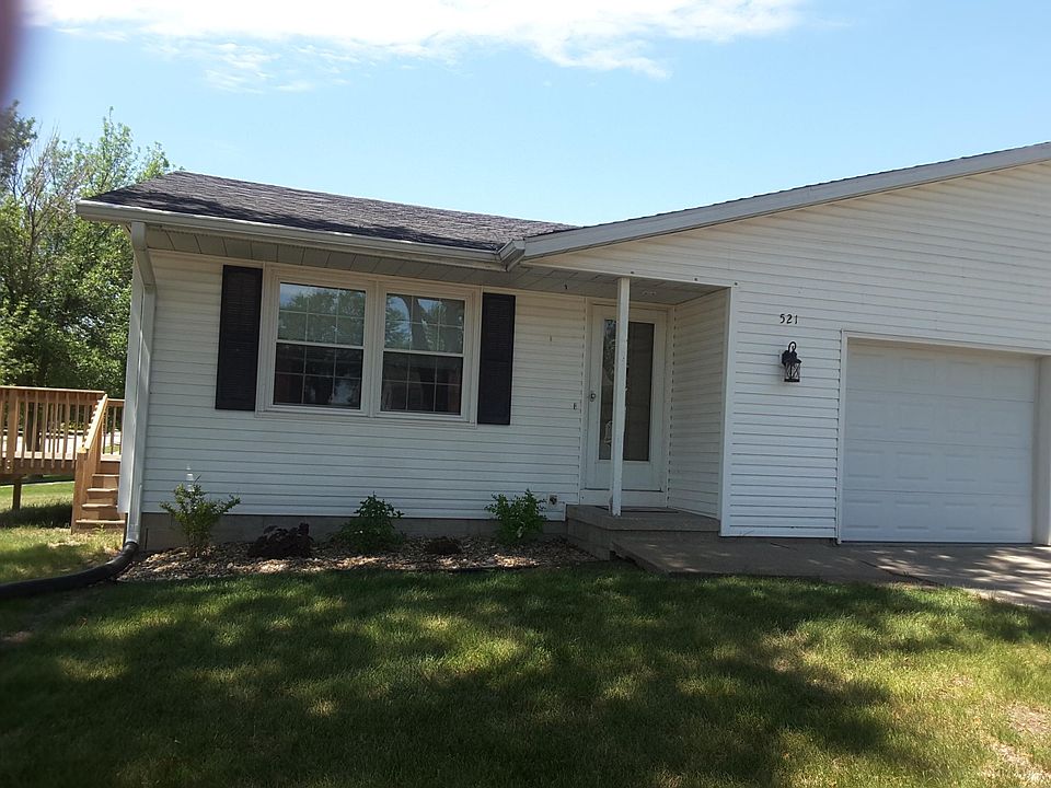 1st image of 521 Barnett Dr