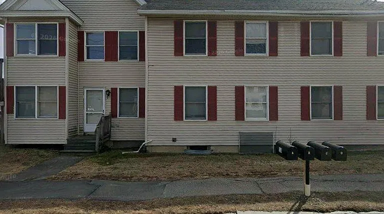 13 Western Ave #B — Photo 1