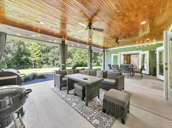 3257 Mona Dr, Navarre, FL 32566