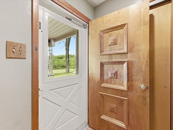 5th image of 795 Geidel Rd