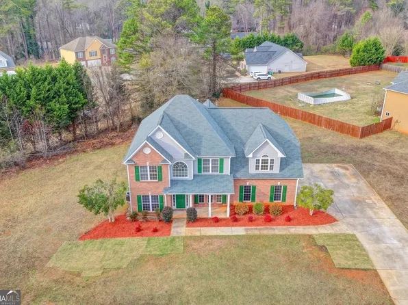 4625 Morning Crest Dr, Lilburn, GA 30047