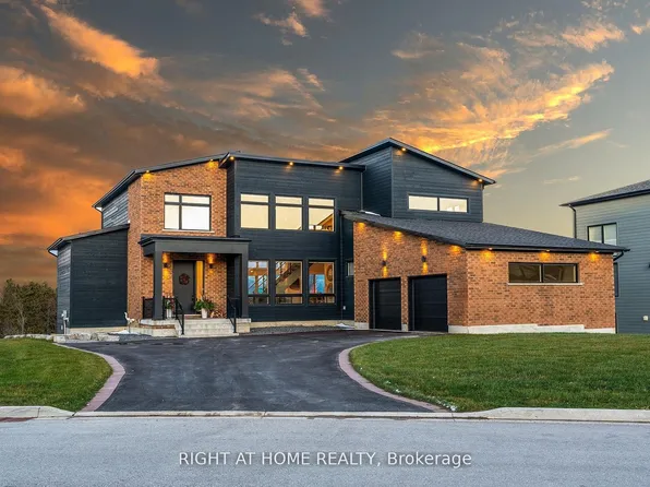 101 Sladden Ct, The Blue Mountains, ON N0H 2P0