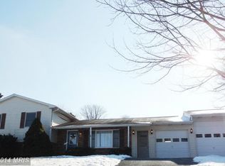 13125 Manor Dr, Mount Airy, MD 21771