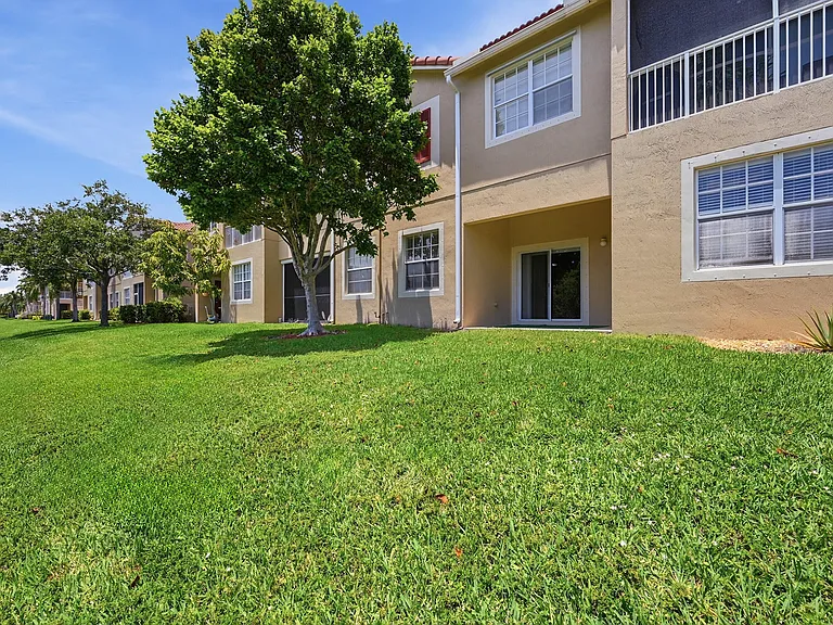 9056 Plymouth Pl — Photo 31