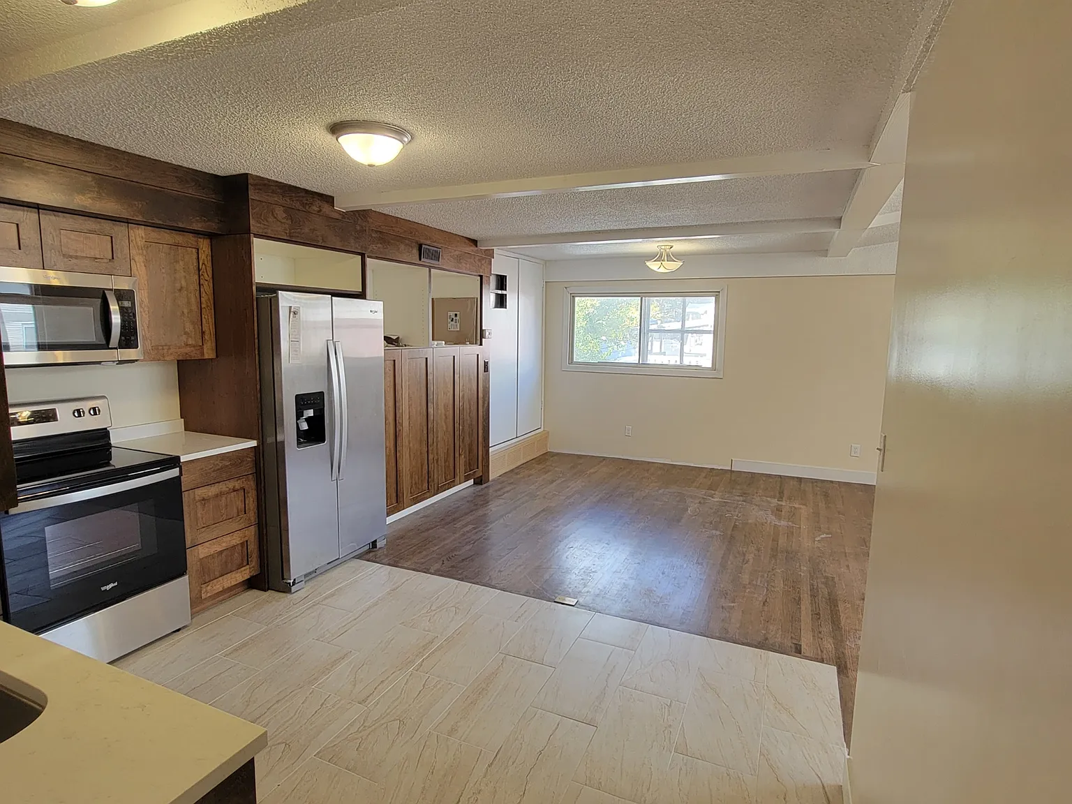 3 bed, 1350 sqft, $1,550 — Photo 4