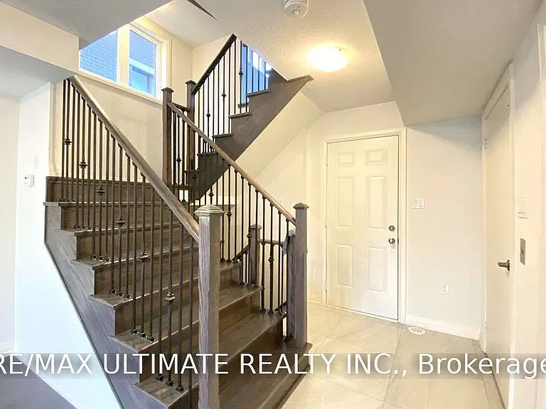 71 George Kirby St — Photo 4