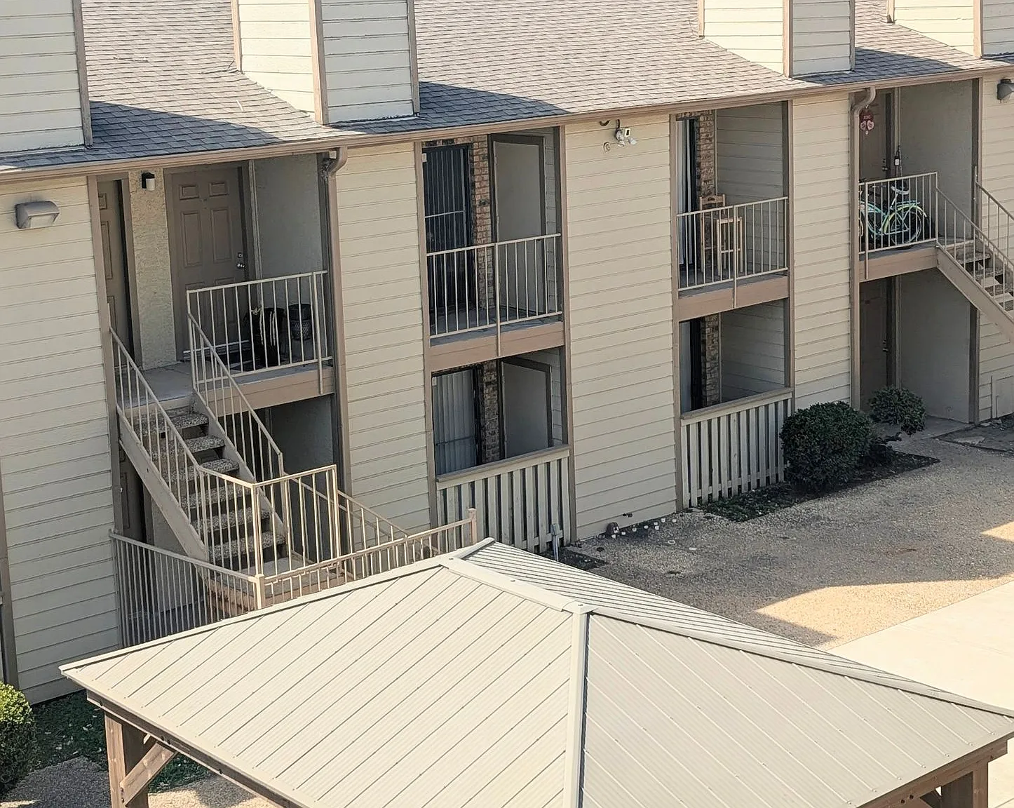 Bennett Place Apartments — Photo 4