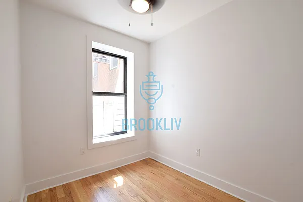 Rented by null | media 22