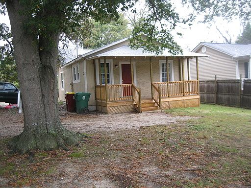 1st image of 443 Orange Ln
