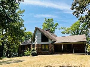 2nd image of 508 County Road 2731