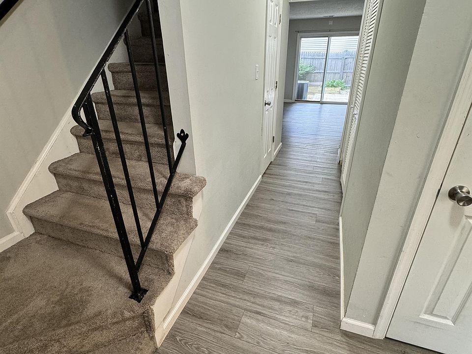 Front entryway