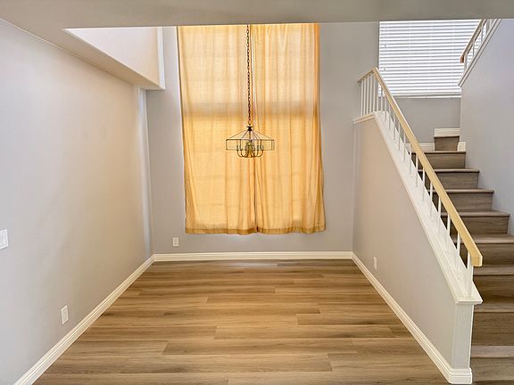 4th image of 2137 E Wild Flower Ln #3800