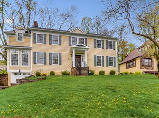 21 Harding Dr, South Orange, NJ 07079