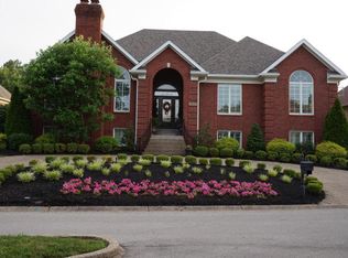 6012 Regal Springs Dr, Louisville, KY 40205