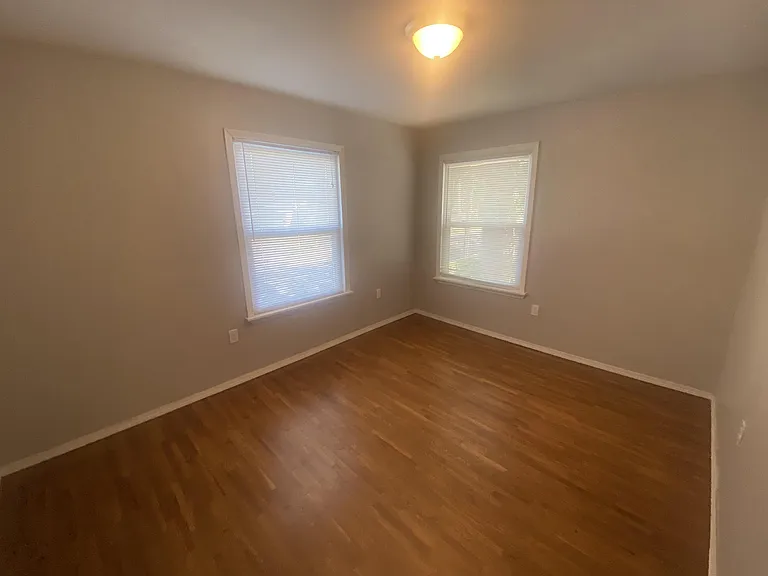 115 N Albert Pike Ave — Photo 5