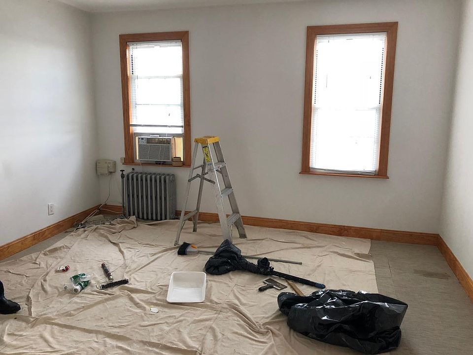 1st image of 280 Mallory Ave #1A