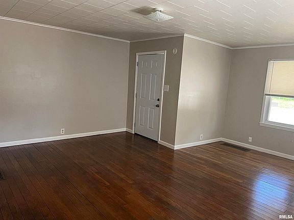 4th image of 304 N Oakland Ave