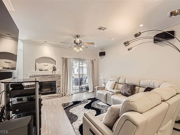 4th image of 2050 W Warm Springs Rd Unit 3624