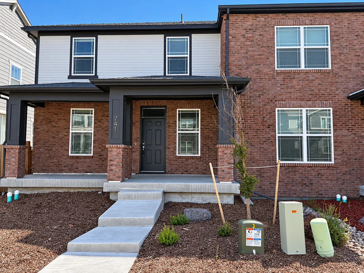 3 bed, 2.5 bath, 1577 sqft, $2,595 — Photo 1