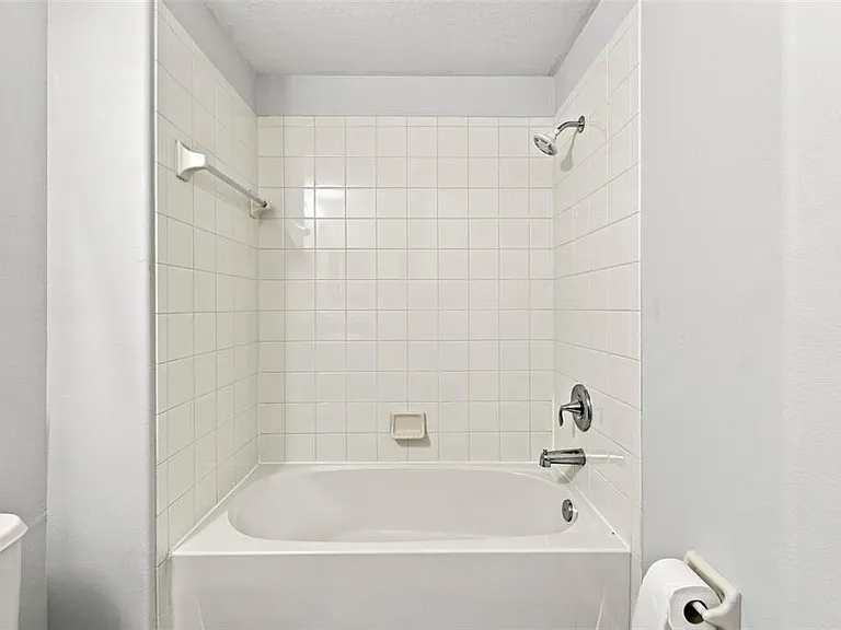 2837 Santego Bay Ct — Photo 15