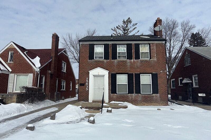 1st image of 15635 Spring Garden St