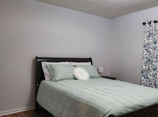 (Undisclosed Address), Hinesville, GA 31313