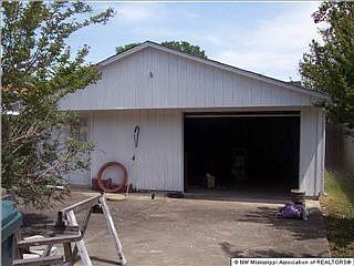 3rd image of 8326 Chaparral Ln