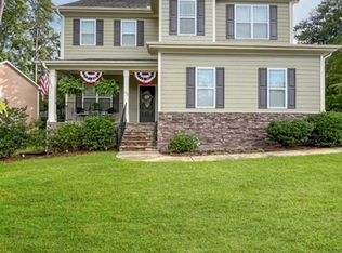 165 Springside Dr, Spring Lake, NC 28390