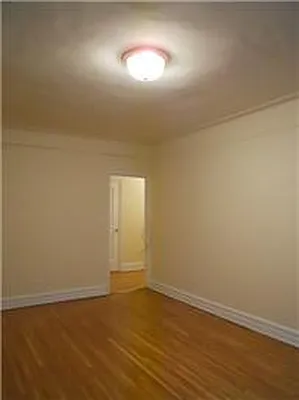 Rented by Citi Spots | media 40