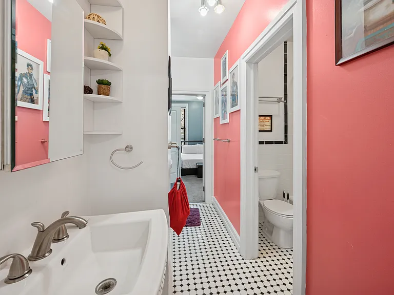 591 Walton Ave #2 — Photo 13