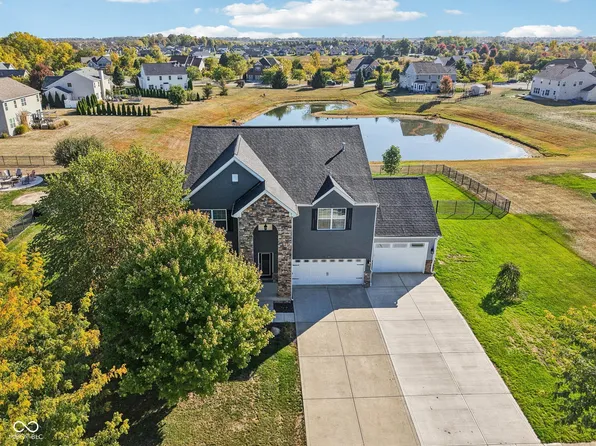 15726 Henady Xing, Noblesville, IN 46060